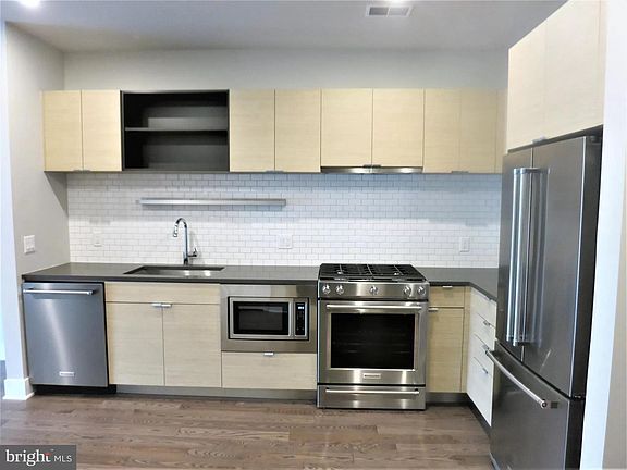 2nd image of 502 Diamondback Dr Unit 208