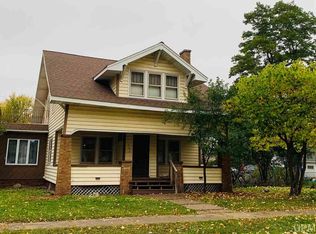 1026 Prospect Ave, Iron Mountain, MI 49801