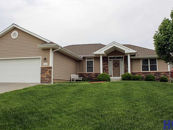4th image of 815 Park Dr