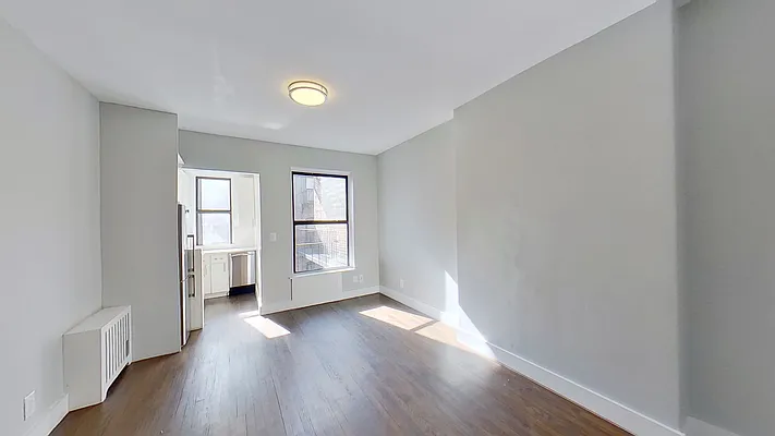 Rented by Compass | media 12