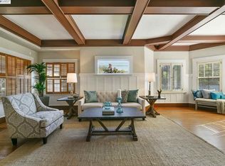 1371 Pearl St, Alameda, CA 94501