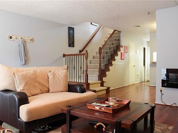 4th image of 138 Winchester Dr