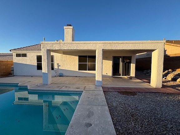 3rd image of 2952 Desierto Verde
