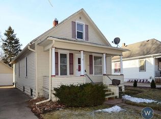 623 E 2nd St, Fremont, NE 68025