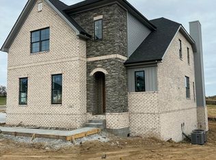 171 Blackberry Ln, Georgetown, KY 40324