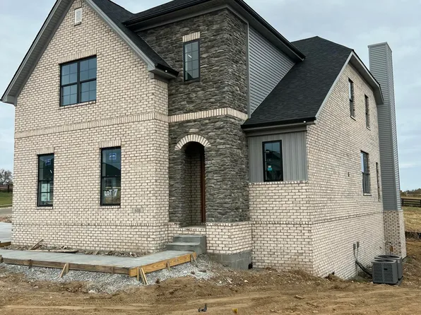 171 Blackberry Ln, Georgetown, KY 40324