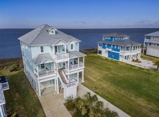 3915 Evening Primrose Dr, Galveston, TX 77554
