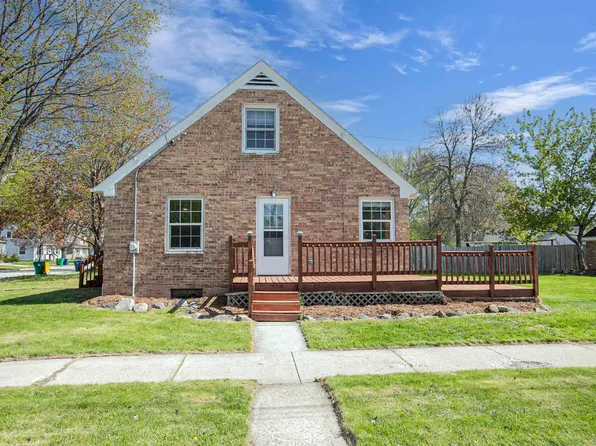 1621 11th Ave, Green Bay, WI 54304