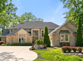 185 Ironwood Dr, Amherstburg, ON N9V 3V3