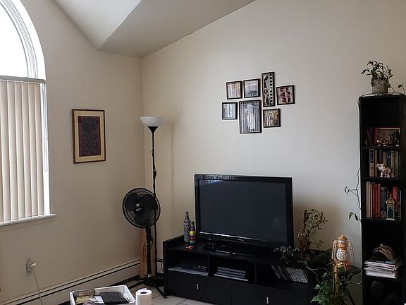 2nd image of 3709 Broadway #3A