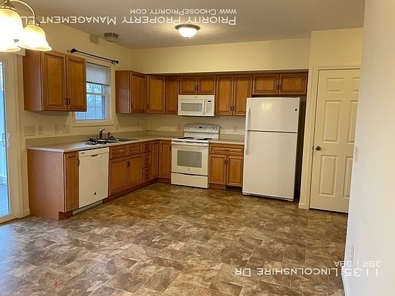 4th image of 1135 Lincolnshire Dr