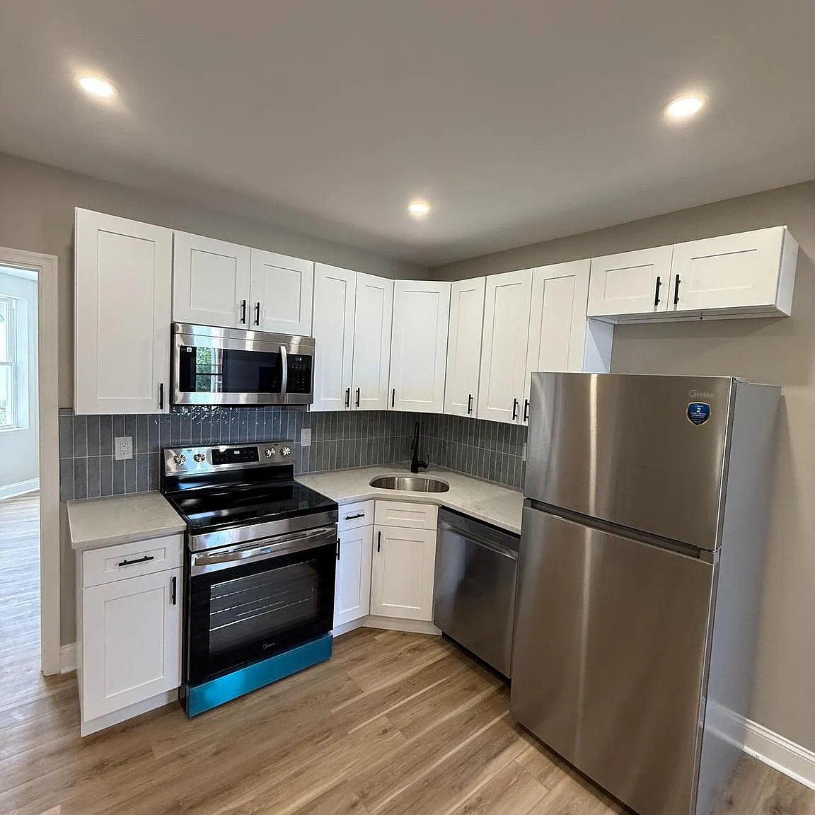 2 bed, 1320 sqft, $1,200 — Photo 2