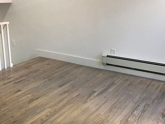 3rd image of 85 E 10th St APT A