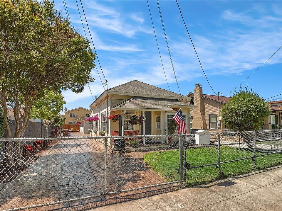 1st image of 23 N 26th St #1