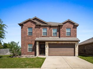 8312 White Hart Dr, Fort Worth, TX 76179