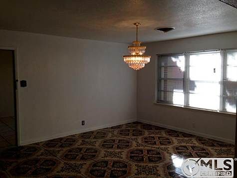 2nd image of 2800 Cordone St