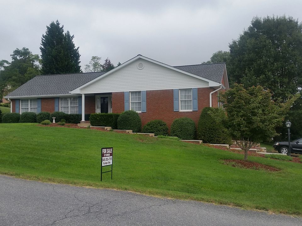 1st image of 5007 Labradore Dr
