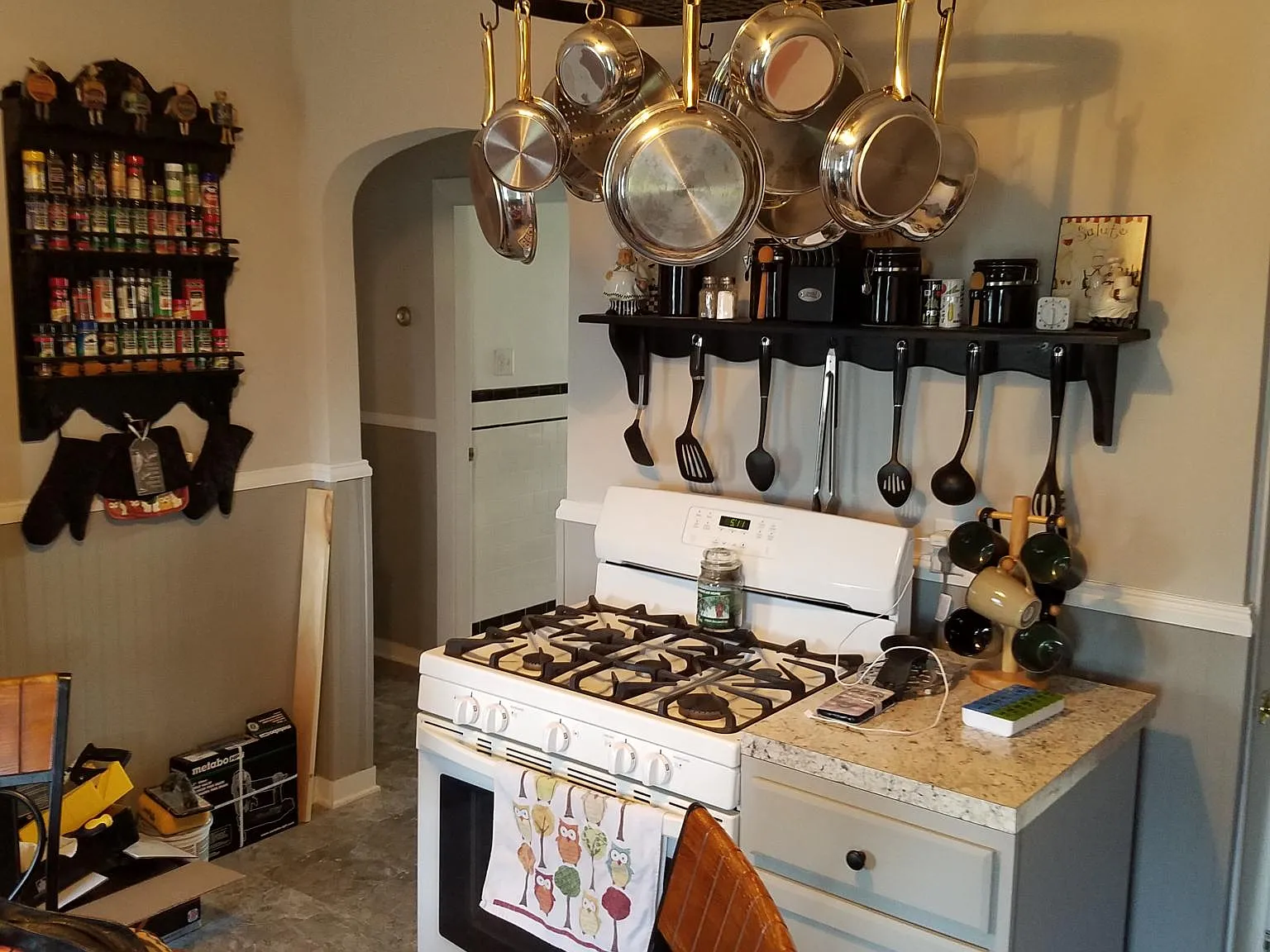 2 bed, 1000 sqft, $1,800 — Photo 2