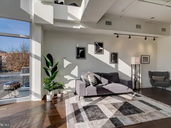 1515 15th St NW APT 219, Washington, DC 20005