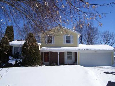 29 Woodshire Ln, Rochester, NY, 14606