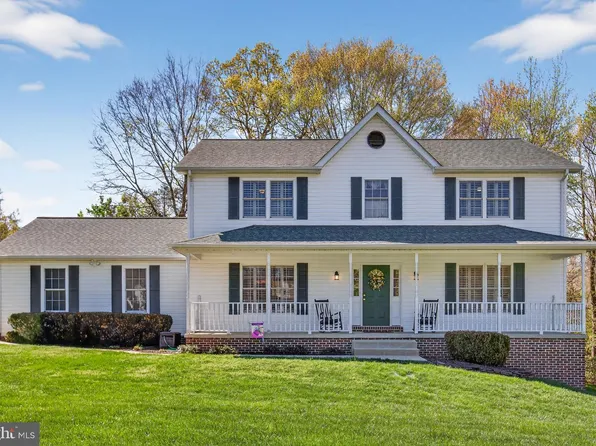 101 S Wiltshire Ct, La Plata, MD 20646