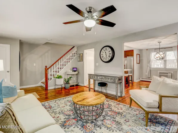 118 Manor Drive, Red Bank, NJ 07701
