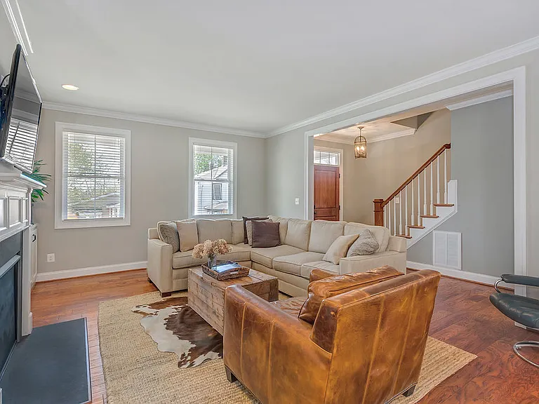 725 Nalle St — Photo 5