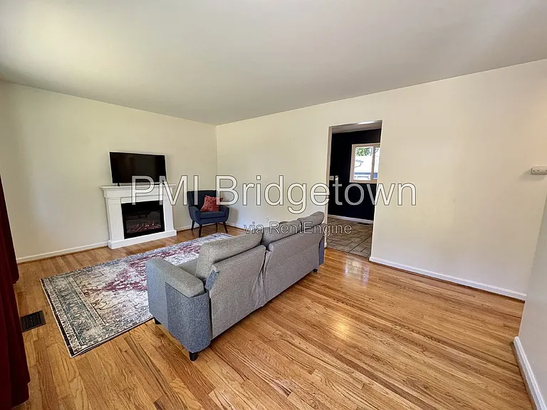 9725 SE 29th Ave — Photo 7