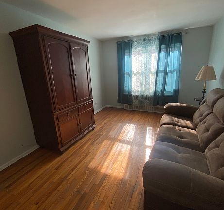 4th image of 4120 210th St #1