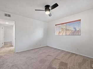 3019 Christmas Tree Ln UNIT B, Bakersfield, CA 93306