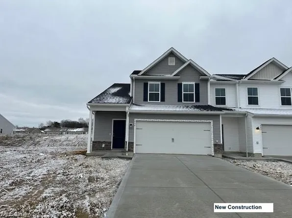 445 Honeycrisp Dr, Louisville, OH 44641