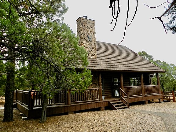 3rd image of 2763 Air Park Dr
