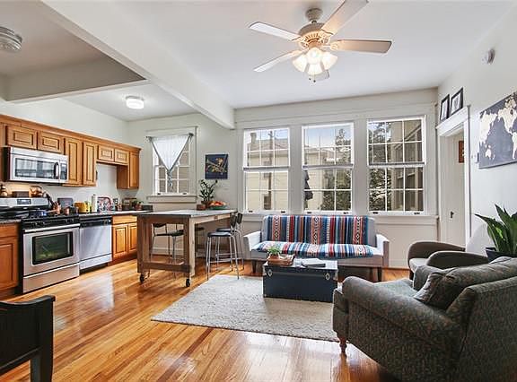 3rd image of 4506 Saint Charles Ave APT C