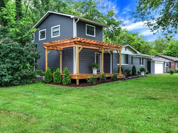 12155 Sycamore Dr, Indianapolis, IN 46236