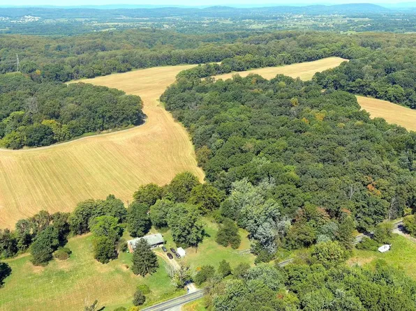 22805 Whites Ferry Rd, Dickerson, MD 20842