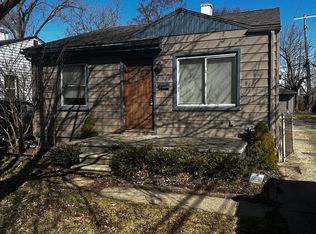 27026 Palmer Blvd, Madison Heights, MI