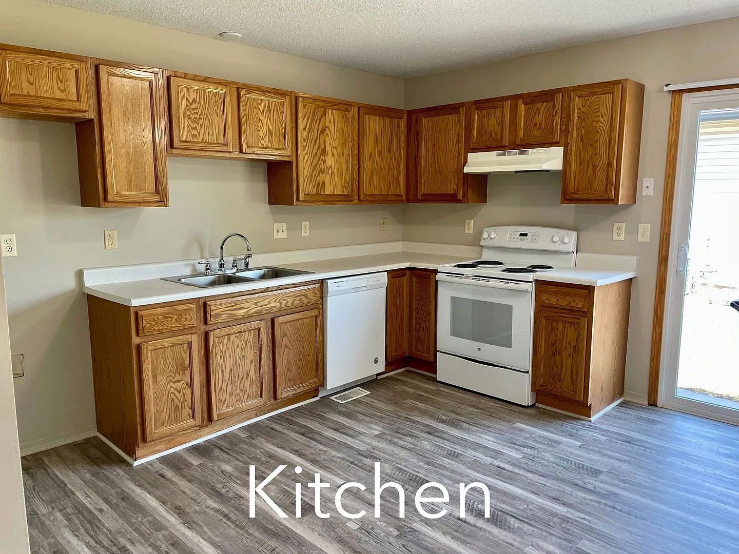 1260 W. Vilm St. — Photo 4