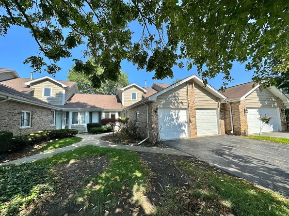 17333 Brook Crossing Ct, Orland Park, IL 60467