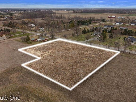 4th image of 72857 Romeo Plank Rd