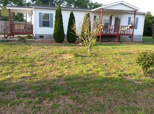 212 Long Meadow Ln, Madisonville, TN 37354