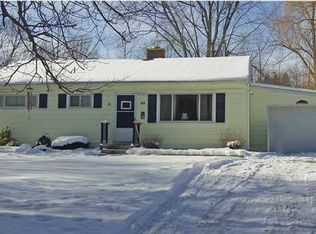 43 Wakehurst Rd, Rochester, NY 14623