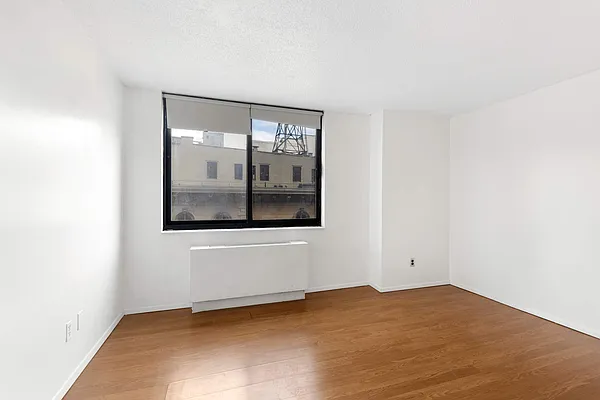 Rented by Compass | media 34