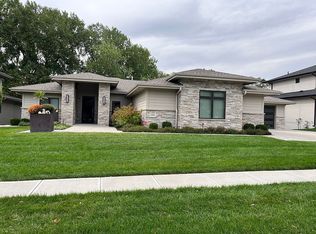 1328 S 211th St, Elkhorn, NE 68022