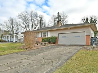 1321 Arthur Dr NW, Warren, OH