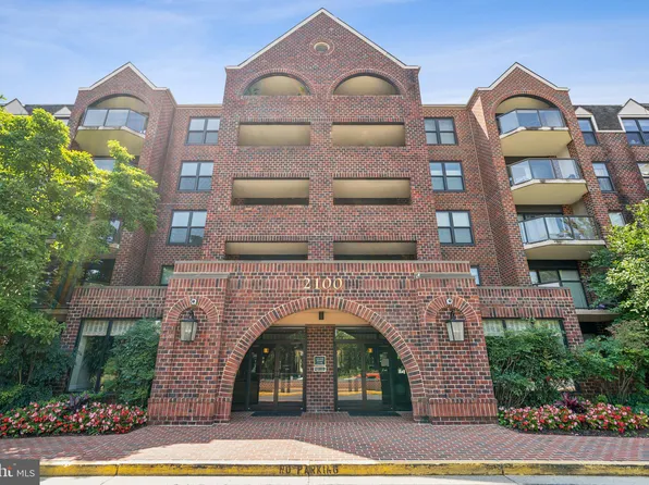 2100 Langston Blvd APT 203, Arlington, VA 22201