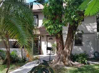 9216 SW 136 Street Cir, Miami, FL 33176