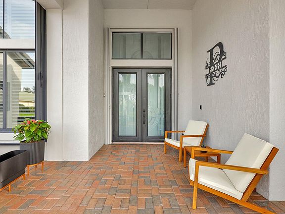 2nd image of 11874 Osprey Point Cir