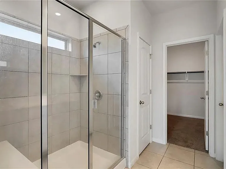 541 Palmilla St — Photo 14