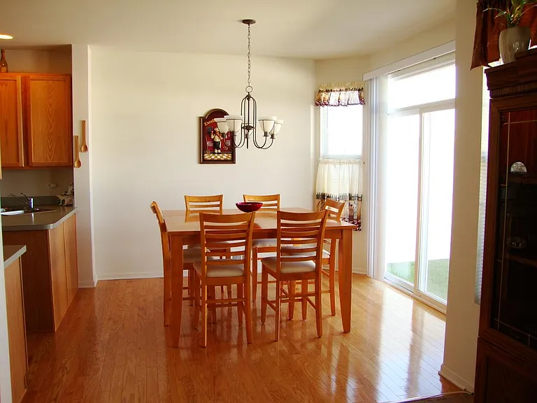 1135 Heron Cir #1 — Photo 3
