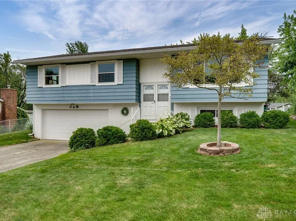 338 Chatham Dr, Fairborn, OH 45324